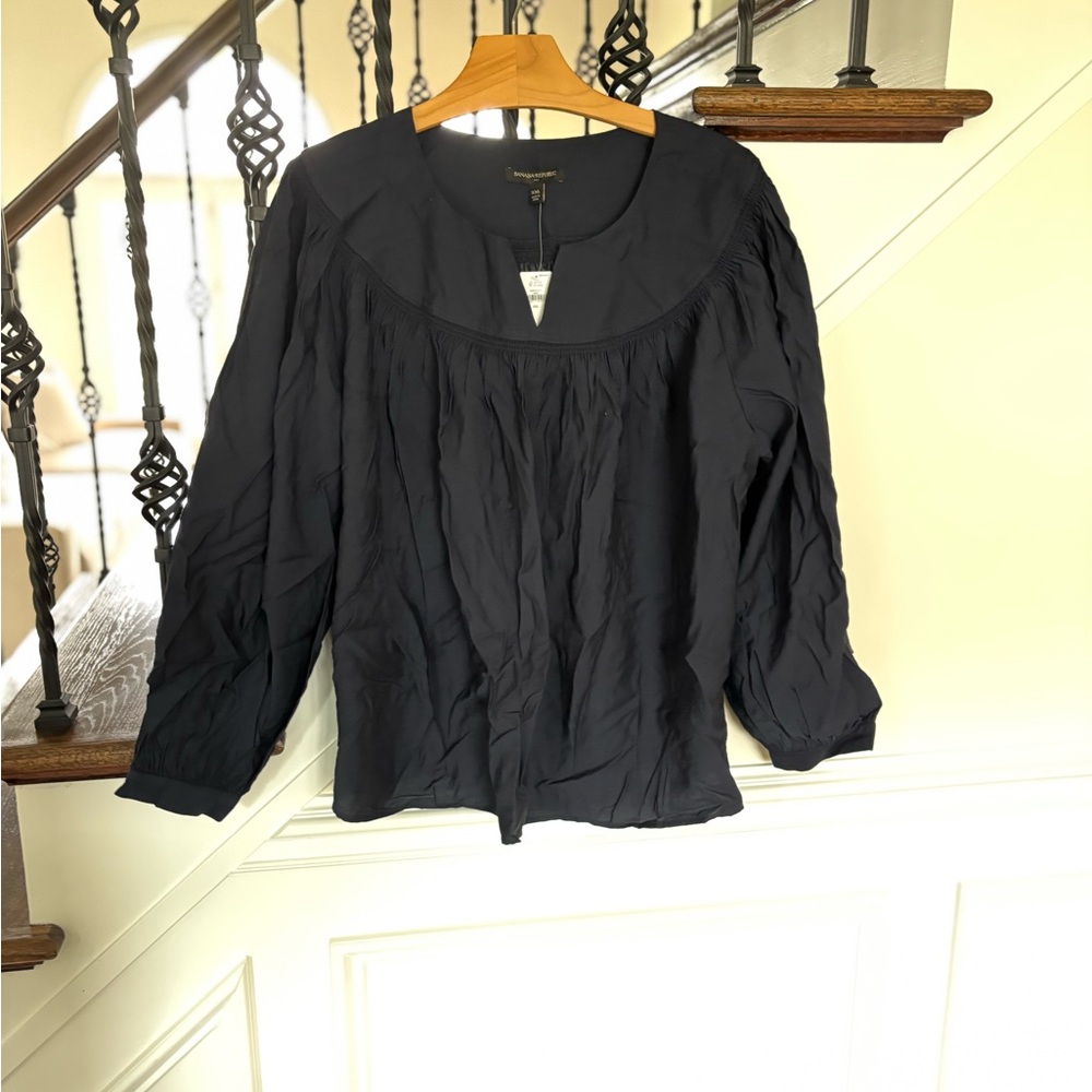 Banana Republic Black Women's Top